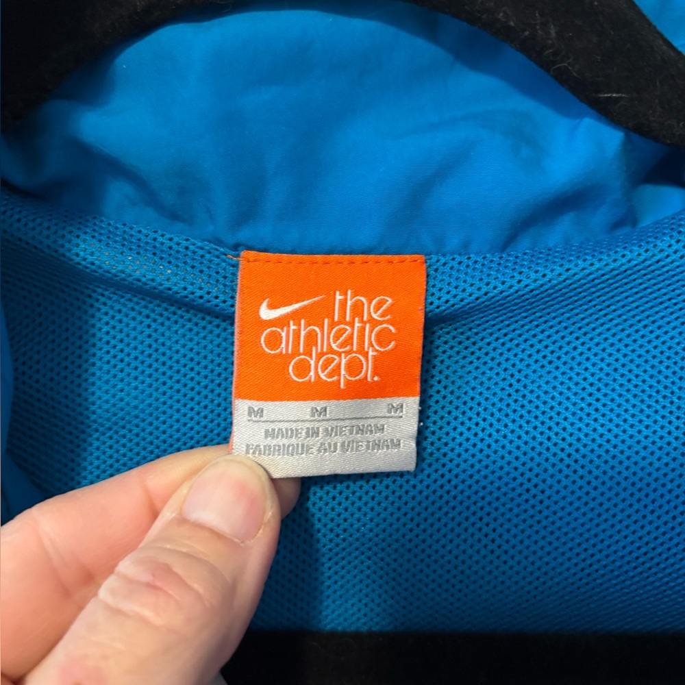 Nike | Vintage Women's Vibrant Blue Windbreaker Jacket | Size Medium - Picture 2 of 5